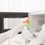 汚れたままでは発火の恐れが！電子レンジのお掃除方法まとめ