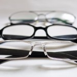 これは簡単！「台所用洗剤」を使ったメガネ洗浄4ステップ