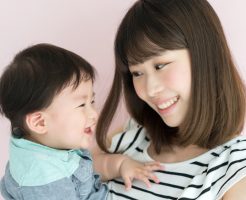 そろそろ首がすわった？赤ちゃんの首すわりを確認する3つの方法