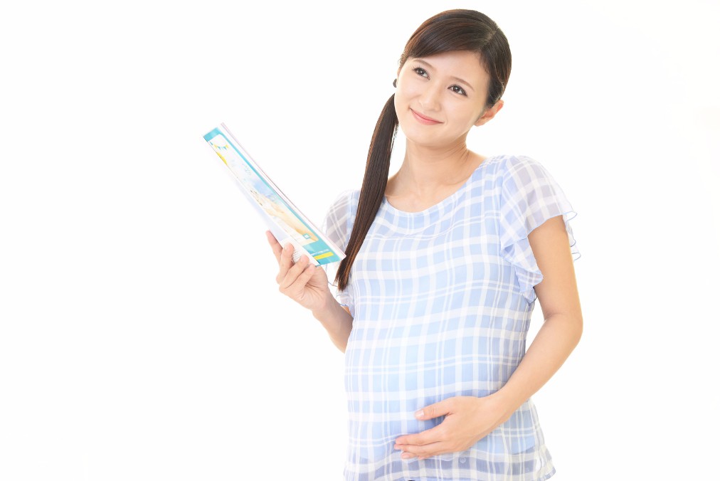 妊娠初期に起こりがちな症状、「頻尿」の3つの原因と対応策