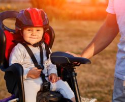 赤ちゃんを安全に自転車に乗せる方法