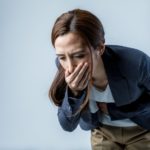 不快な症状はなぜ起こる？つわりが起こる原因とやわらげ方